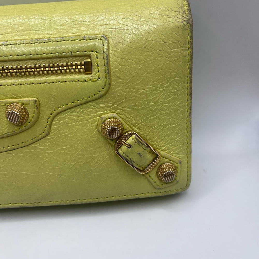 Vintage Balenciaga Women's green wallet - Picture 3 of 12